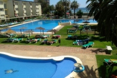 vistas-piscinas-y-mar
